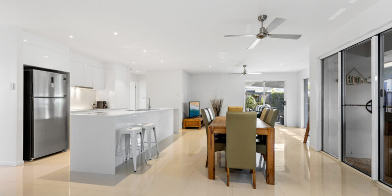 043_Open2view_ID755720-22_Sailfish_Way__Kingscliff