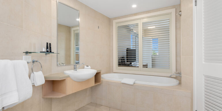 053_Open2view_ID755092-7215_16_9_Gunnamatta_Drive__Kingscliff