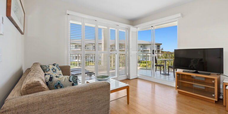 023_Open2view_ID849576-6220_9_Gunnamatta_Avenue__Kingscliff