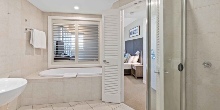 mantra_2104_2105_011