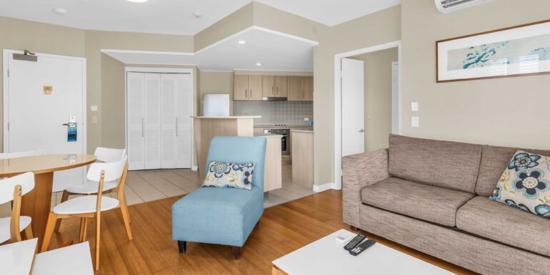 mantra_6208-6209-008