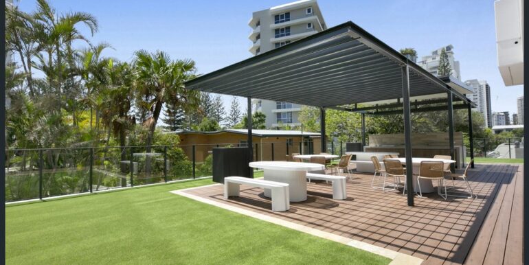 BBQ Deck 2